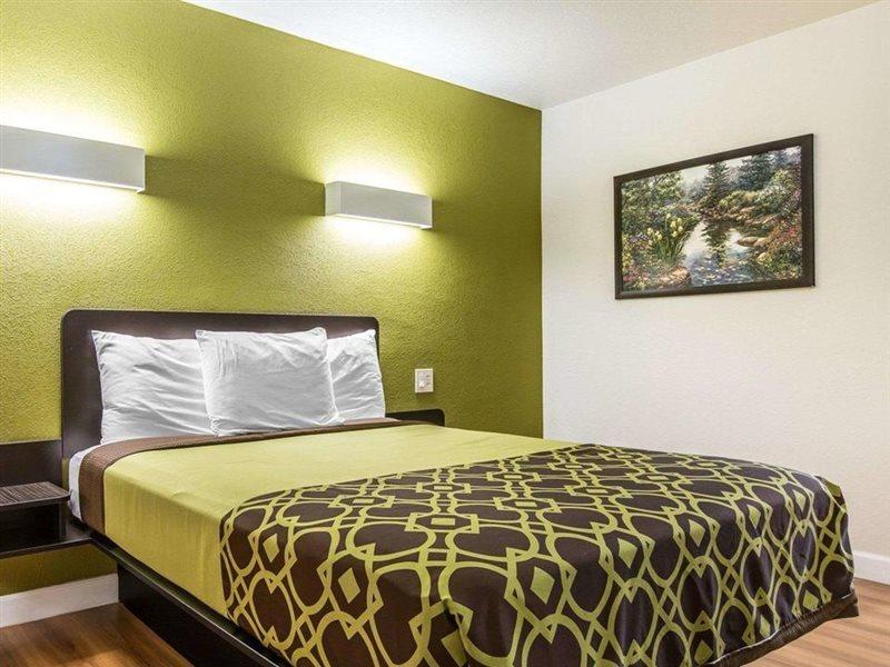 Gasthof Rodeway Downtown 2*